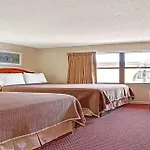 Airport Inn