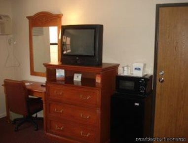 Hotel Airport 2*